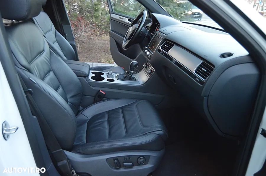 Volkswagen Touareg 3.0 V6 TDI Blue Motion DPF Automatik - 16