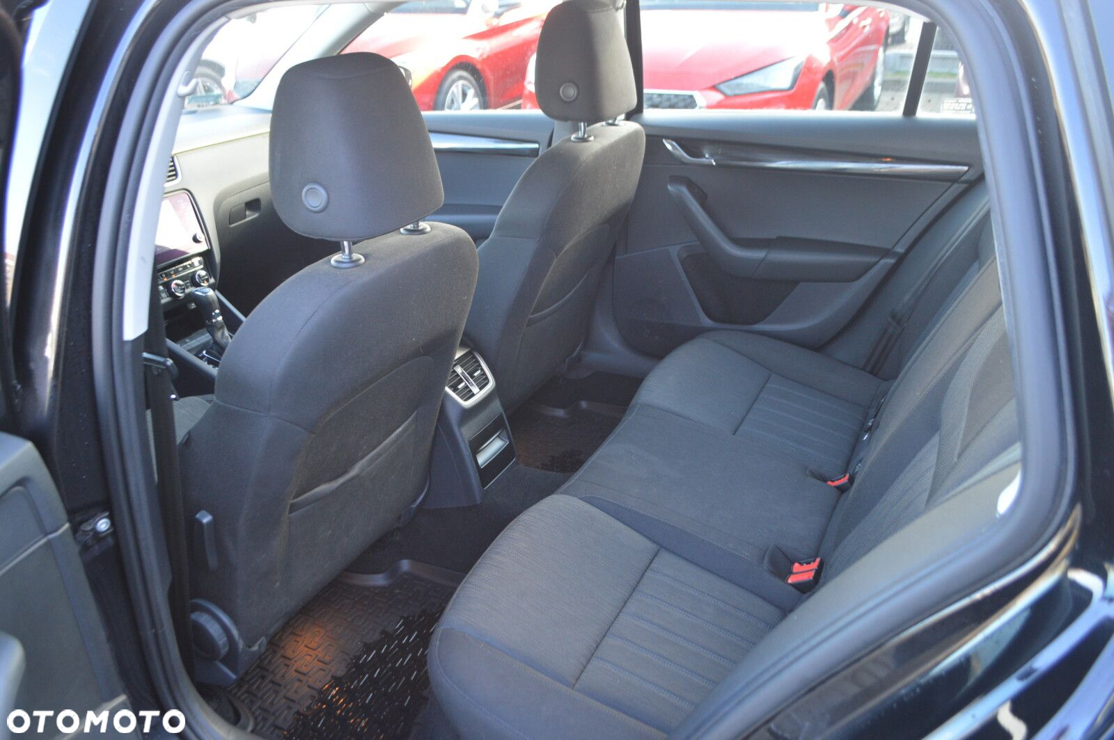 Skoda Octavia 2.0 TDI SCR Style DSG - 20