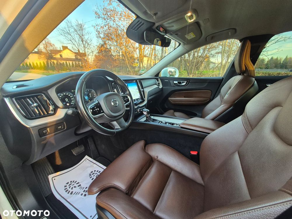 Volvo XC 60 D4 AWD Geartronic Inscription - 23