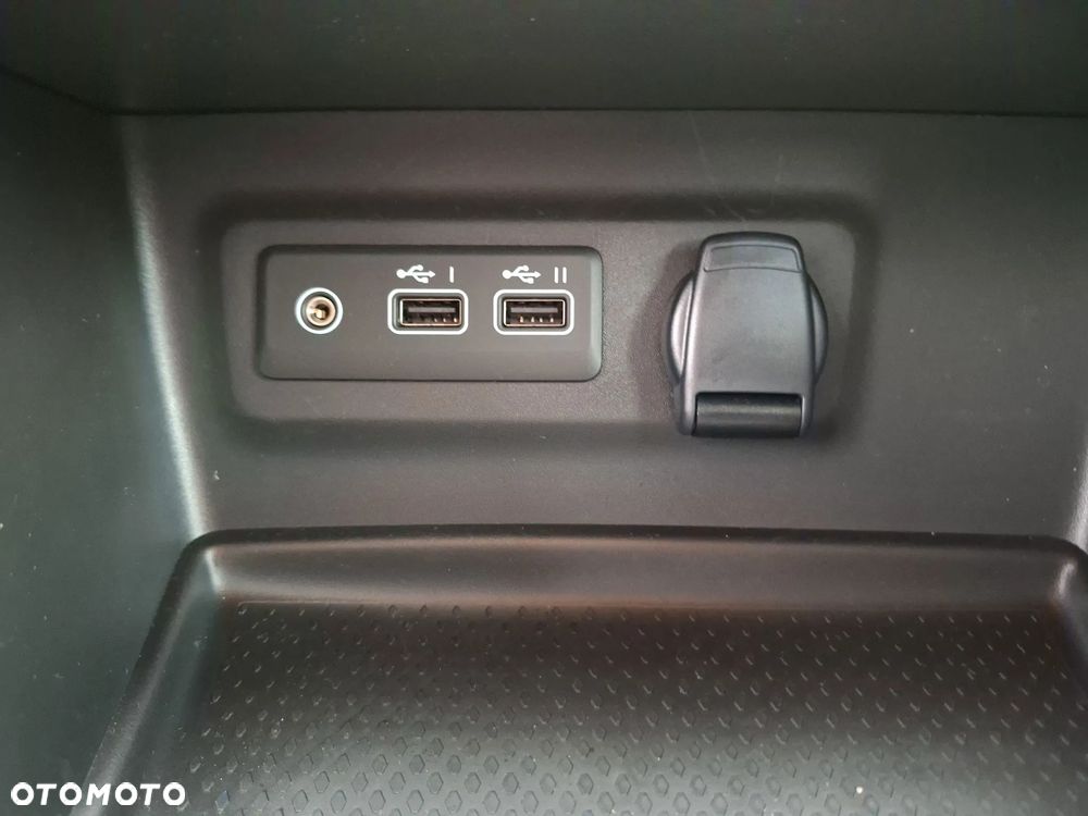 Renault Megane 1.3 TCe Evolution - 25