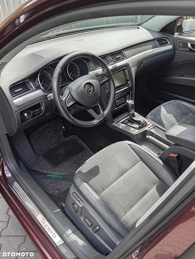 Skoda Superb 1.8 TSI Business DSG - 10