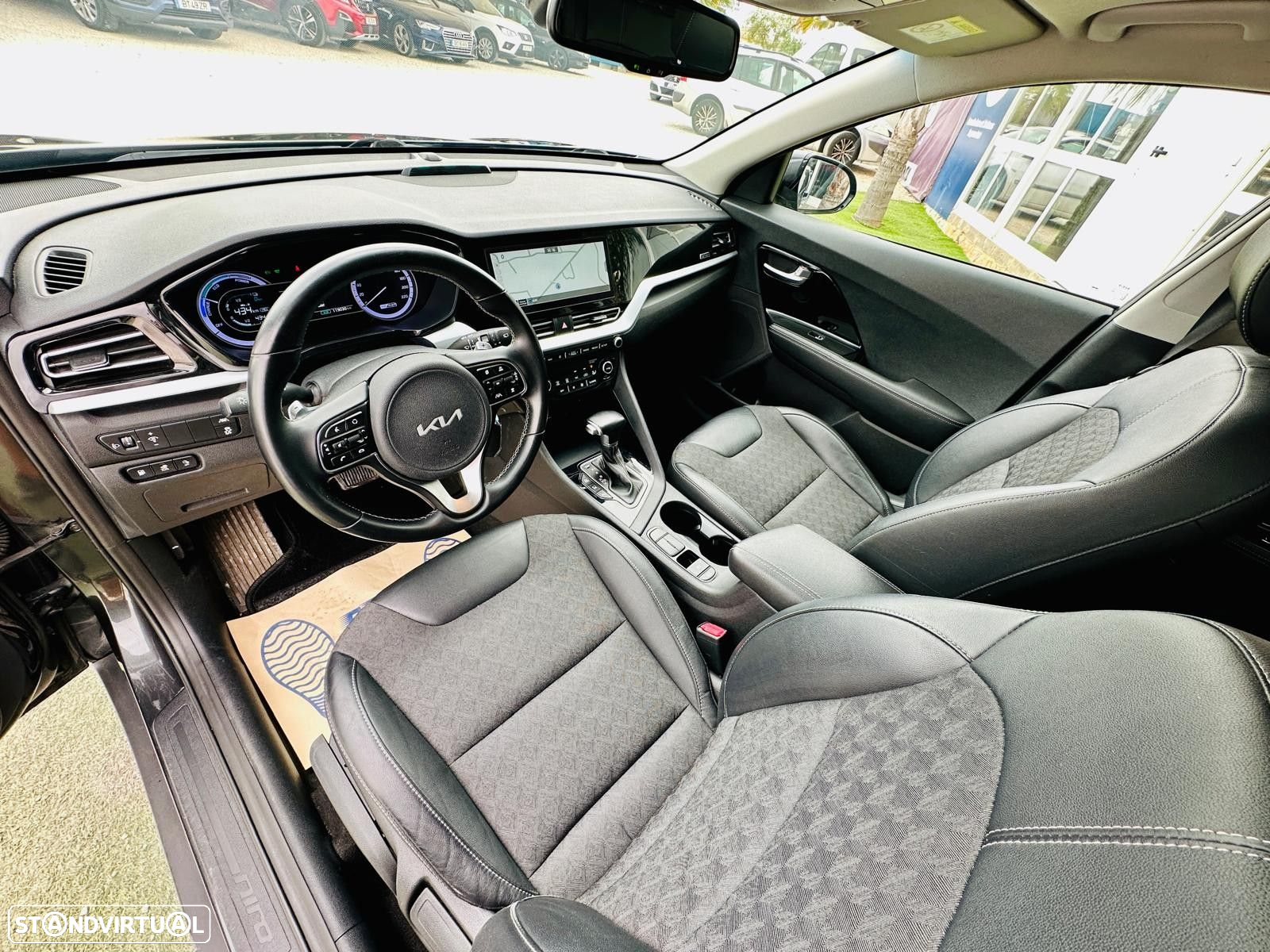 Kia Niro 1.6 GDi HEV Drive - 12