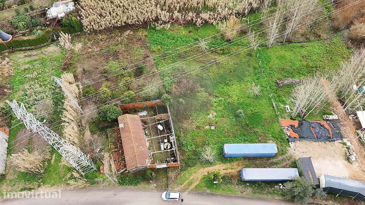 Terreno  para venda - Grande imagem: 2/3