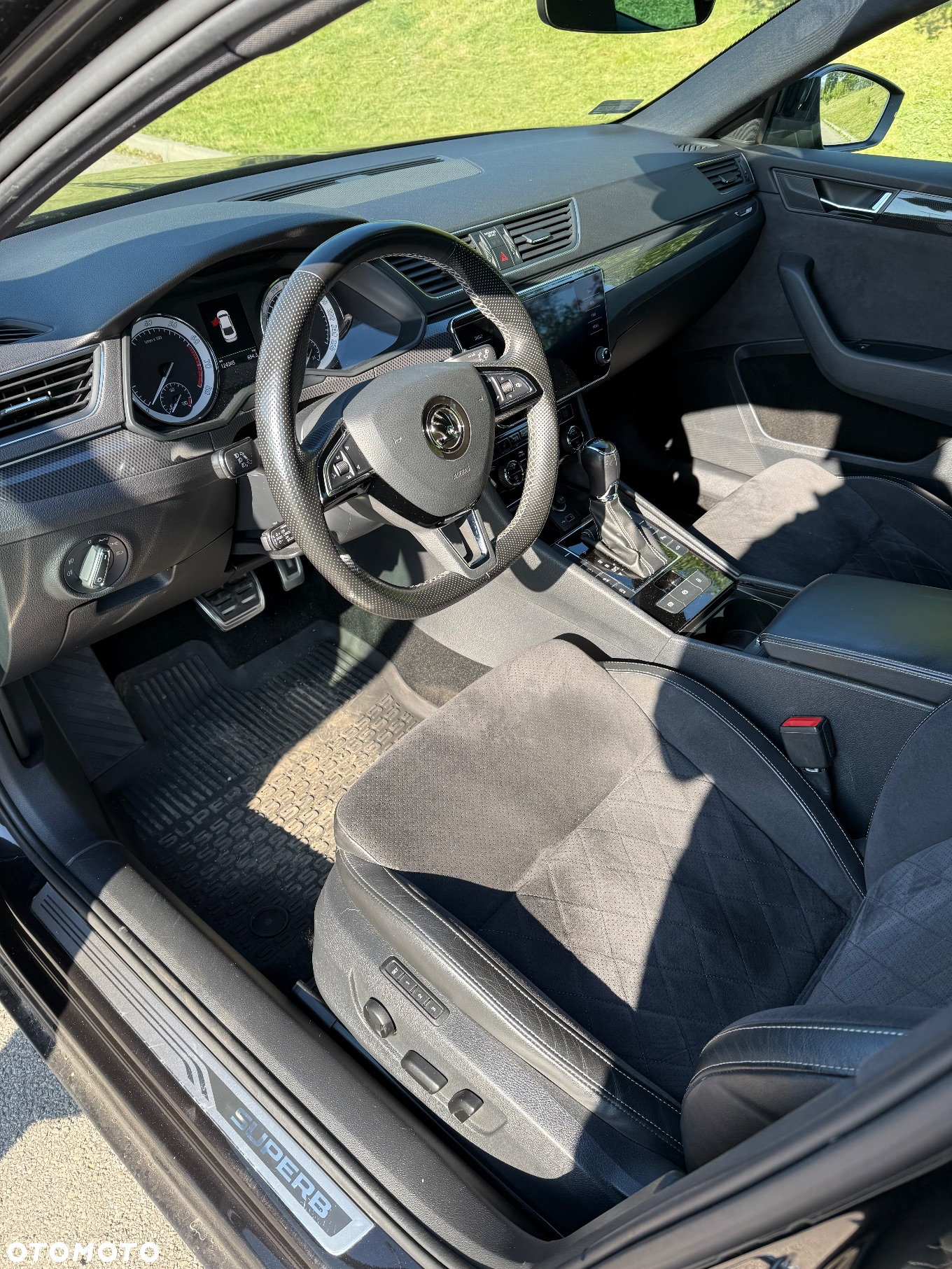 Skoda Superb 2.0 TSI Sportline DSG - 5