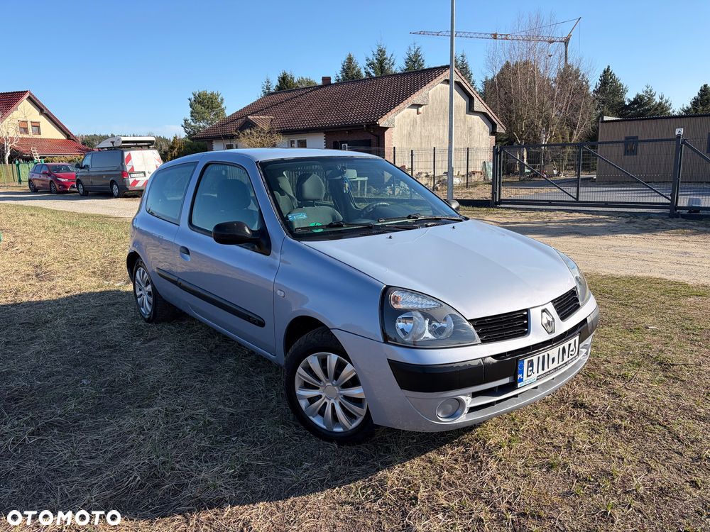 Renault Clio 1.5 dCi Privilege - 6