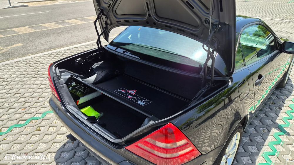 Mercedes-Benz SLK 200 Standard - 12