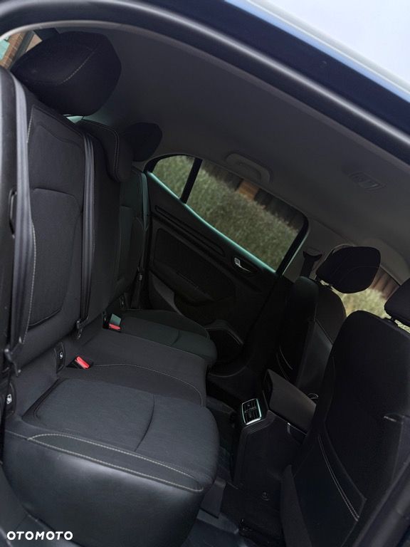 Renault Megane TCe 140 GPF INTENS - 29