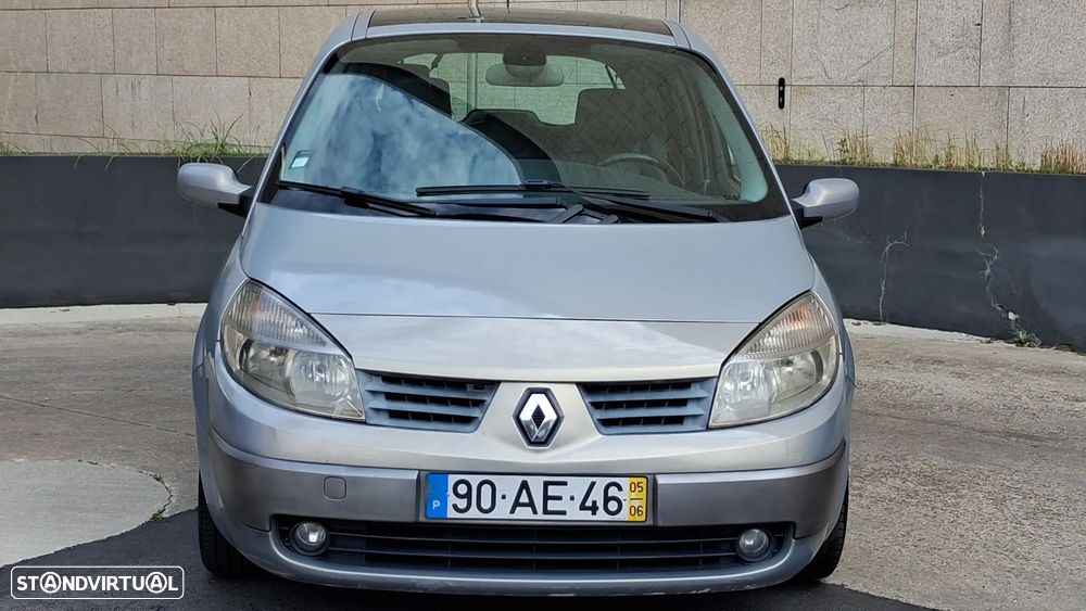 Renault Scénic 1.5 dCi Confort Privilége - 4