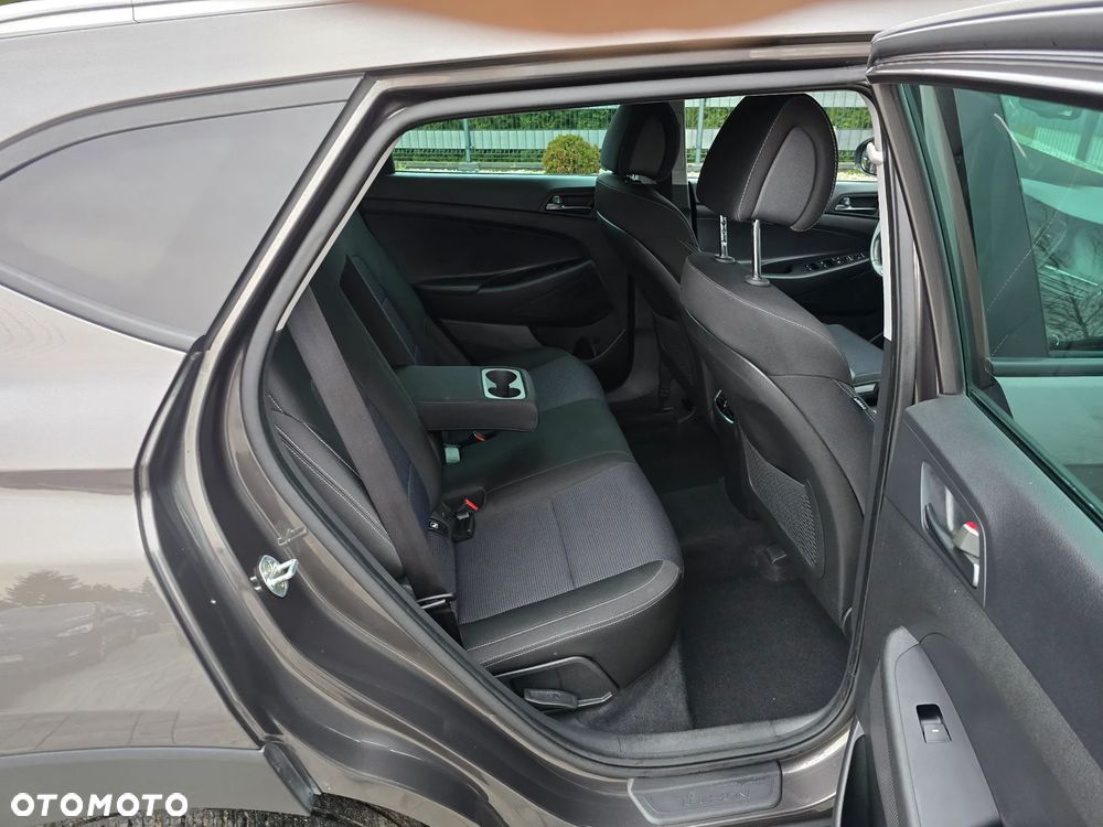 Hyundai Tucson blue 1.7 CRDi 2WD Trend - 8