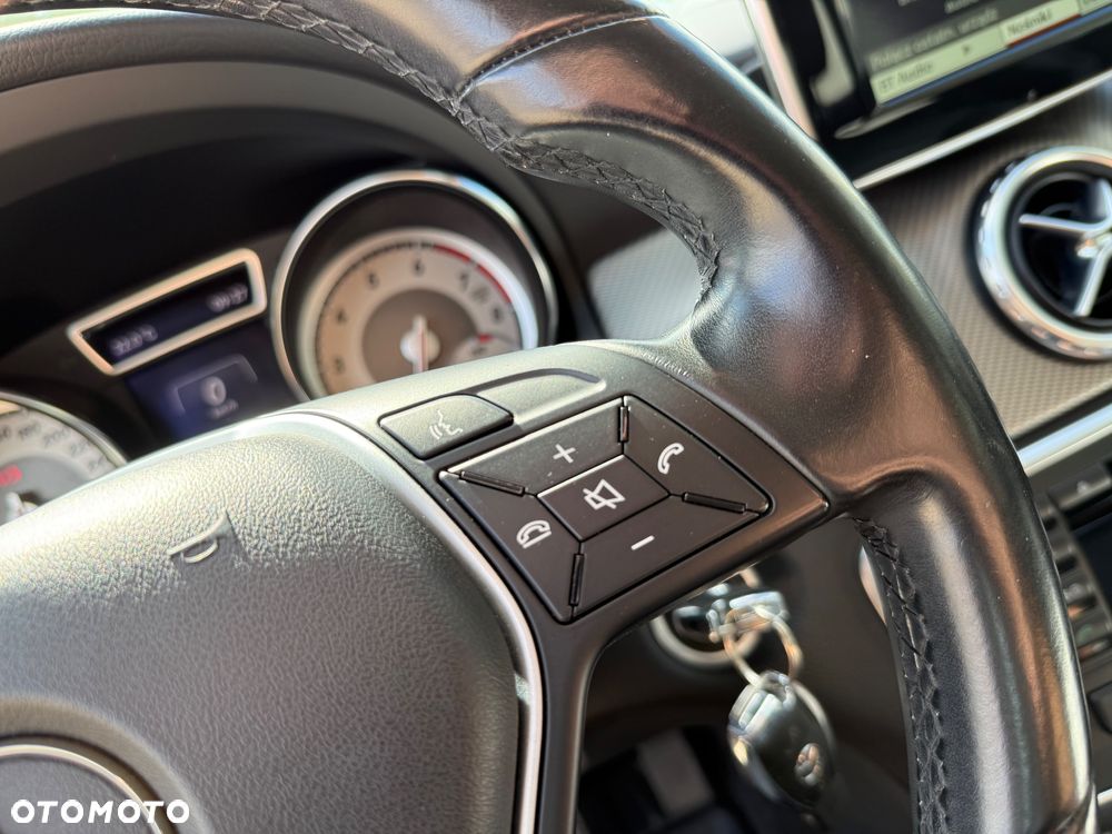 Mercedes-Benz GLA 200 Edition 1 - 21