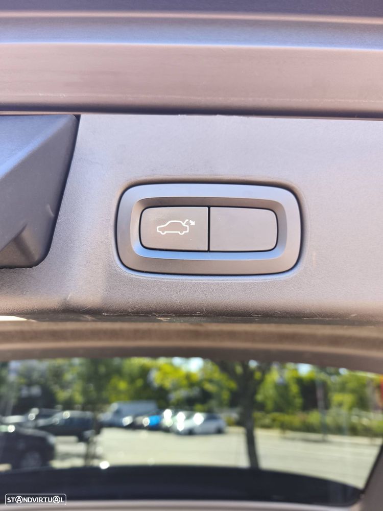 Volvo V90 2.0 D4 Inscription Geartronic - 28