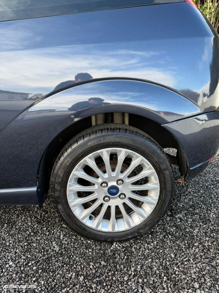 Ford Focus Van 1.8 TDdi - 12