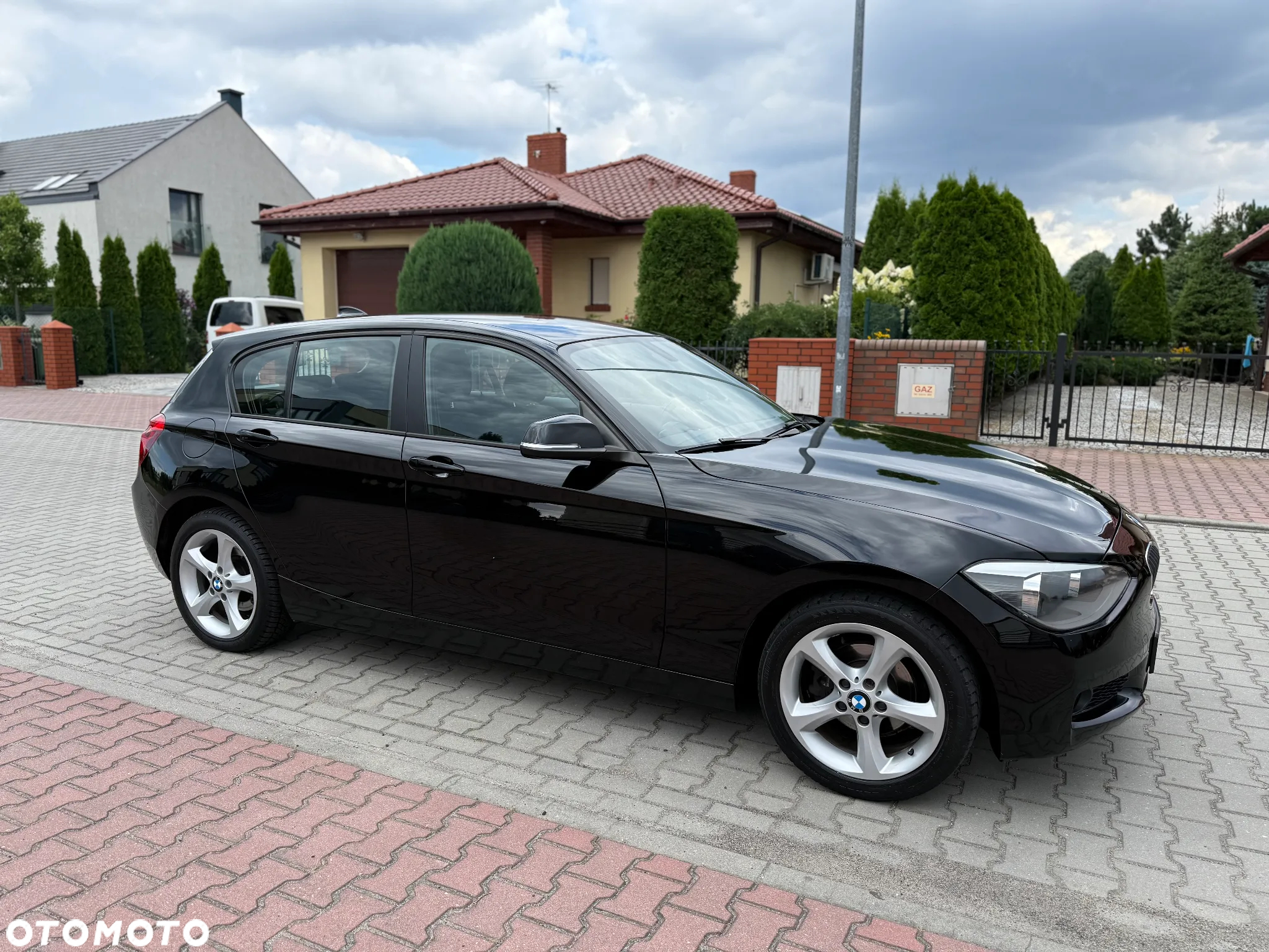 BMW Seria 1 116i - 15
