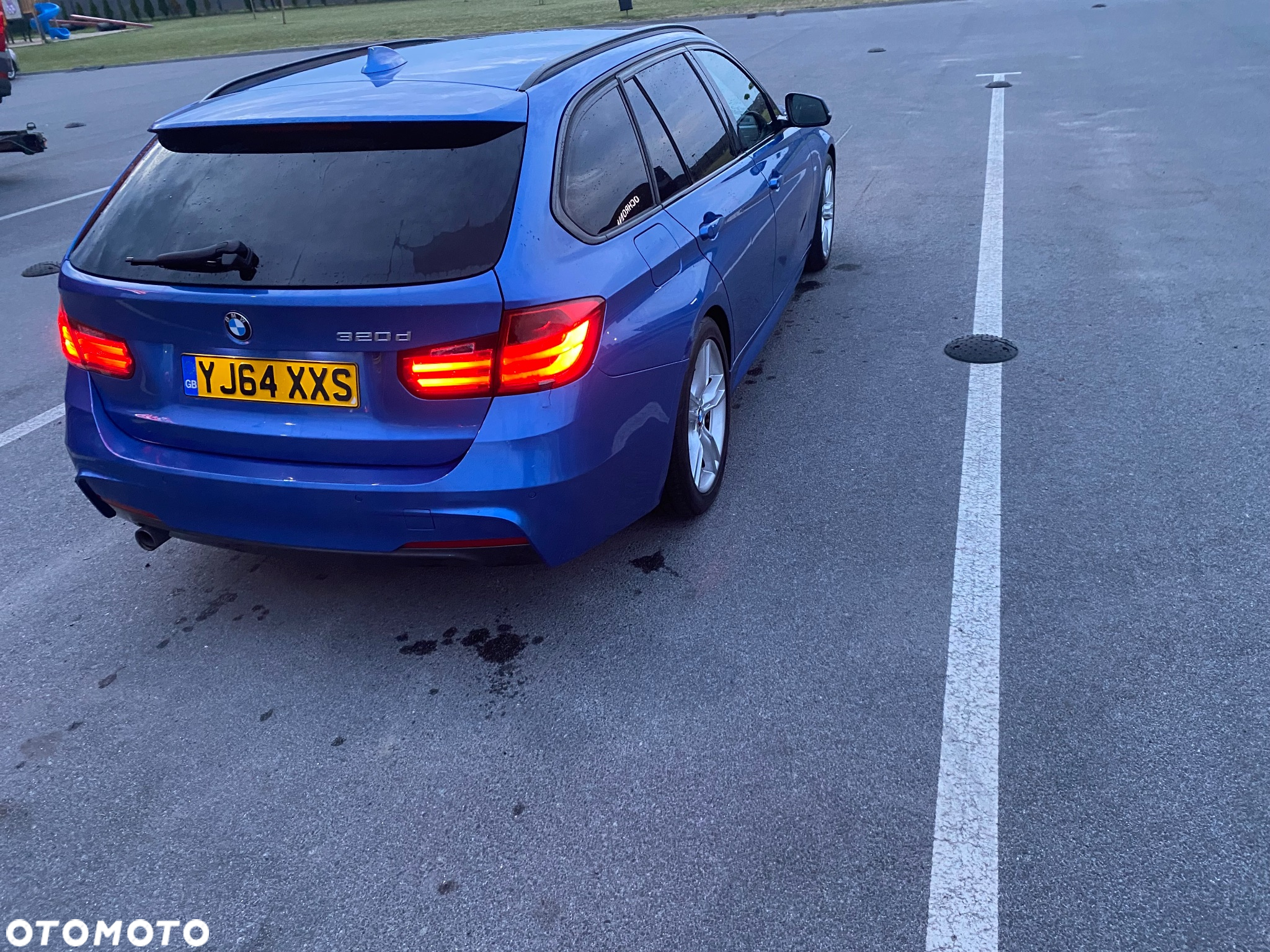 BMW Seria 3 320d Touring - 3