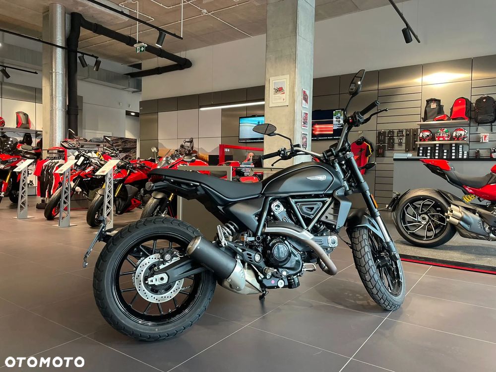 Ducati Scrambler - 10