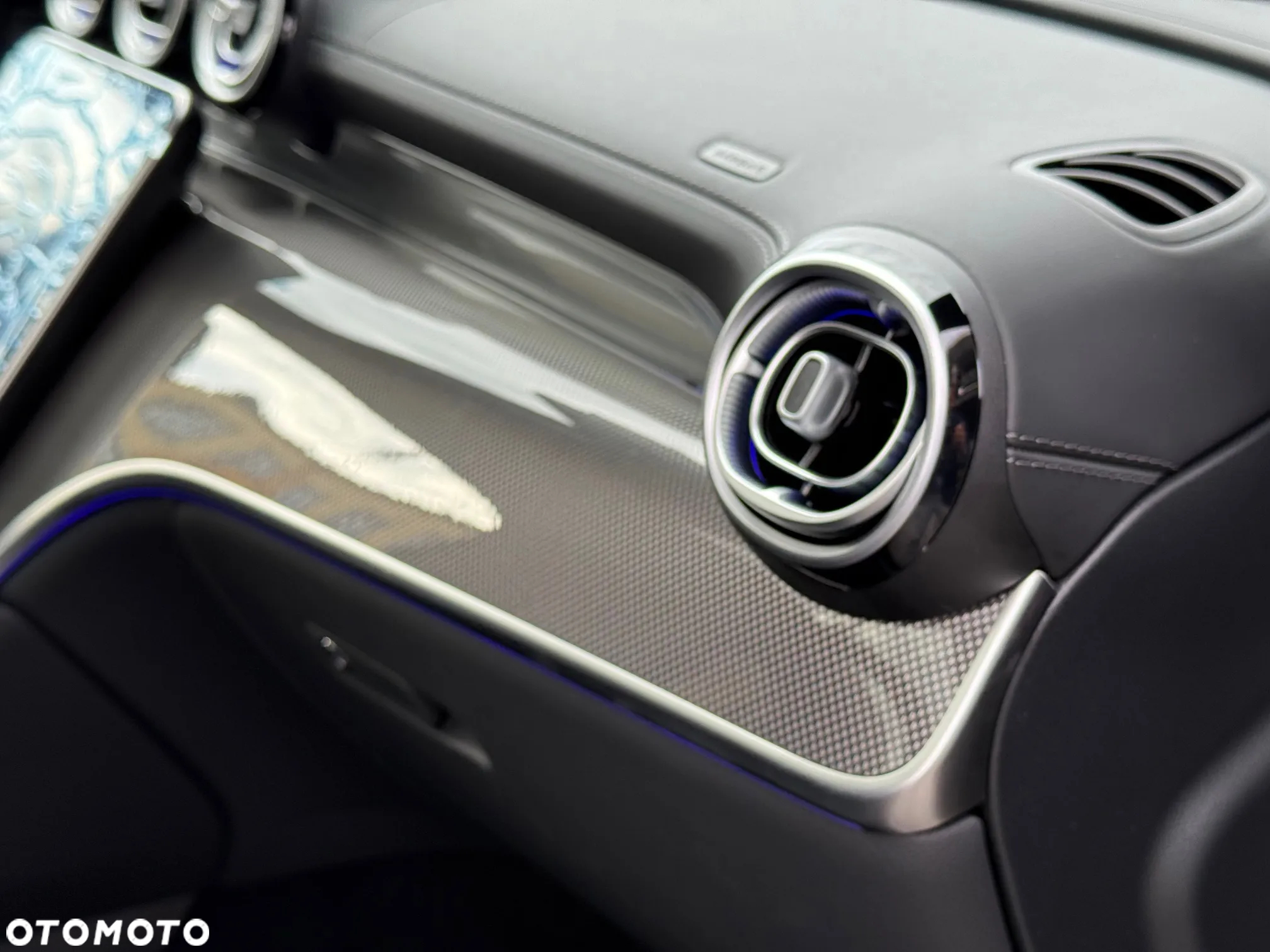 Mercedes-Benz GLC - 18