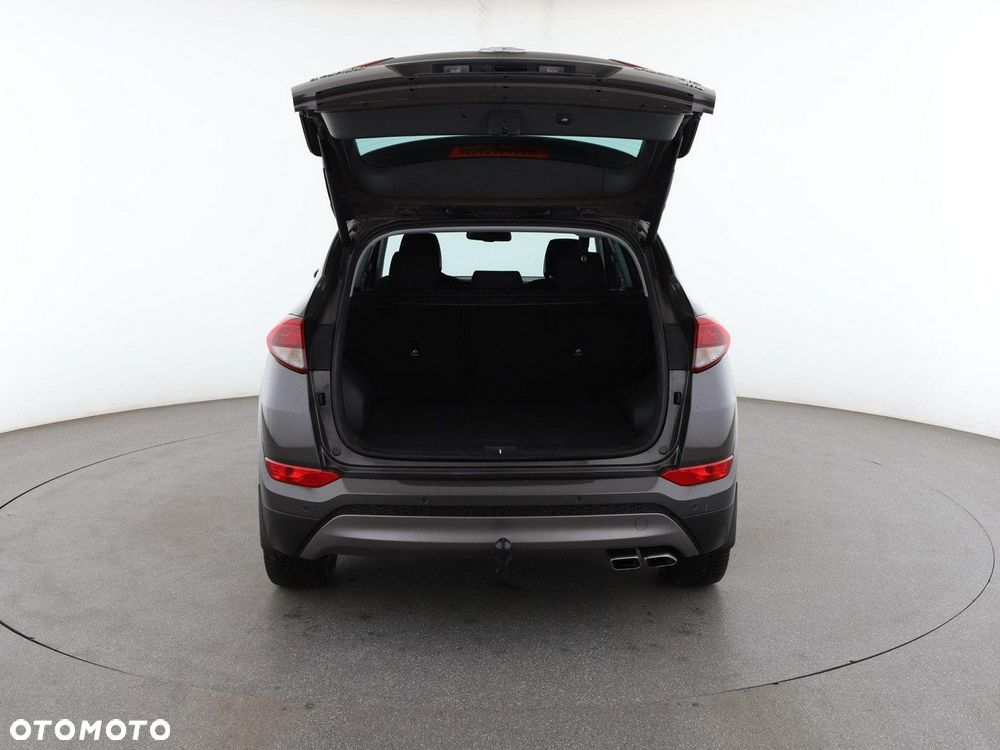 Hyundai Tucson 2.0 CRDI Premium 4WD - 19