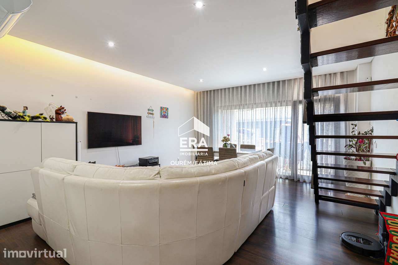 Apartamento T2 Duplex, Ourém - Grande imagem: 2/27