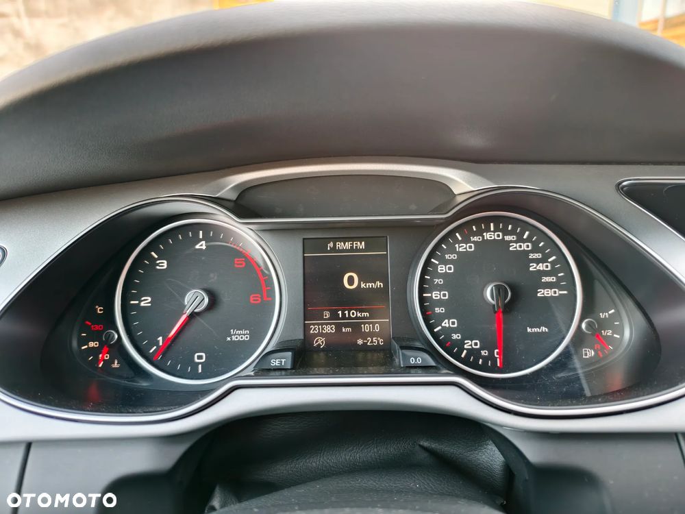 Audi A4 Avant 2.0 TDI quattro sport - 30