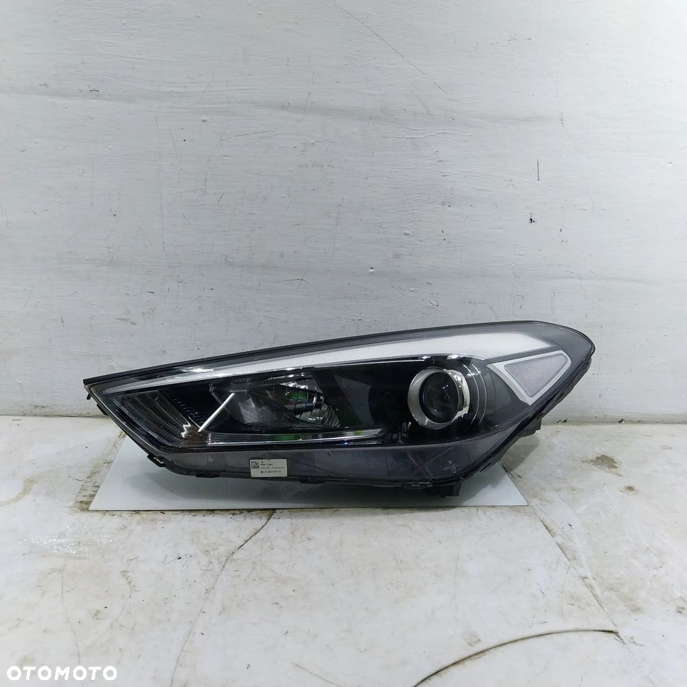 HYUNDAI TUCSON III 3 2015-2018 LAMPA LEWA PRZÓD SOCZEWKA 92101D7000 - 1
