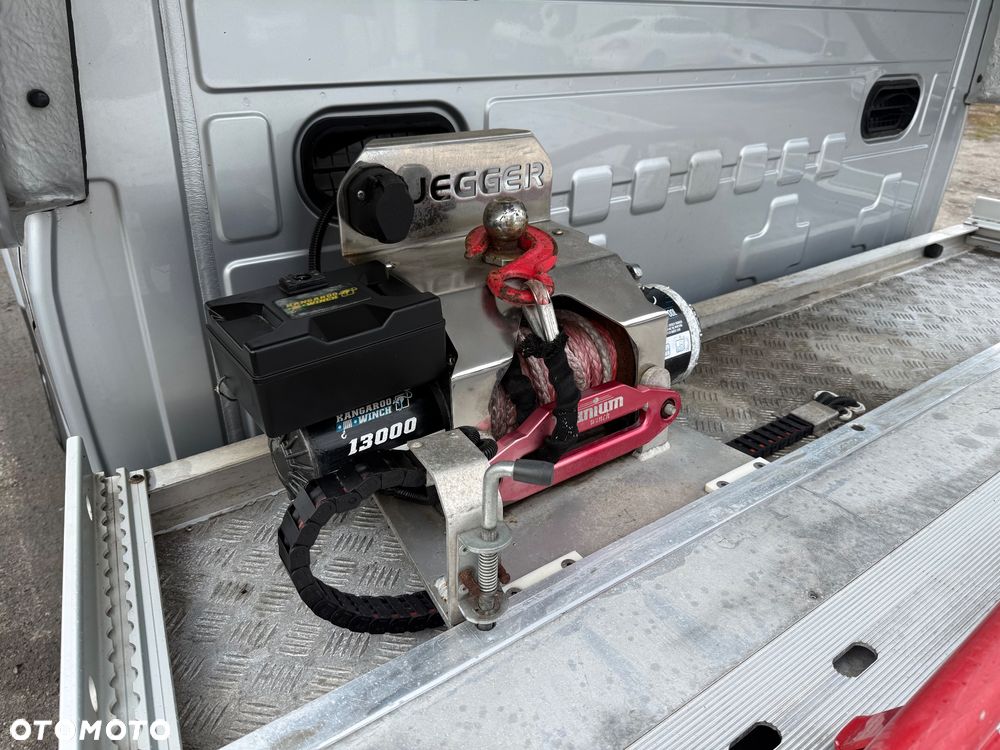 Volkswagen Crafter 2.0 TDI 177KM DSG Laweta Jegger Sypialnia Webasto LED - 11