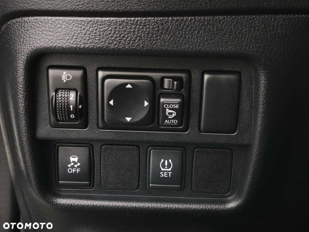 Nissan Juke 1.6 N-Connecta - 21