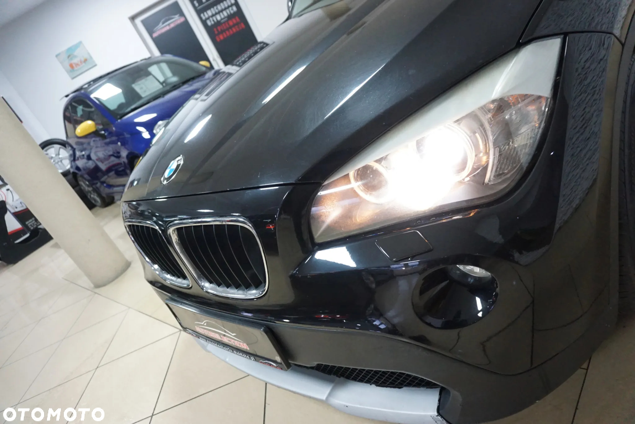 BMW X1 sDrive18d - 11