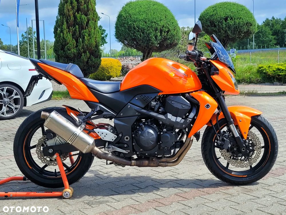 Kawasaki Z - 12