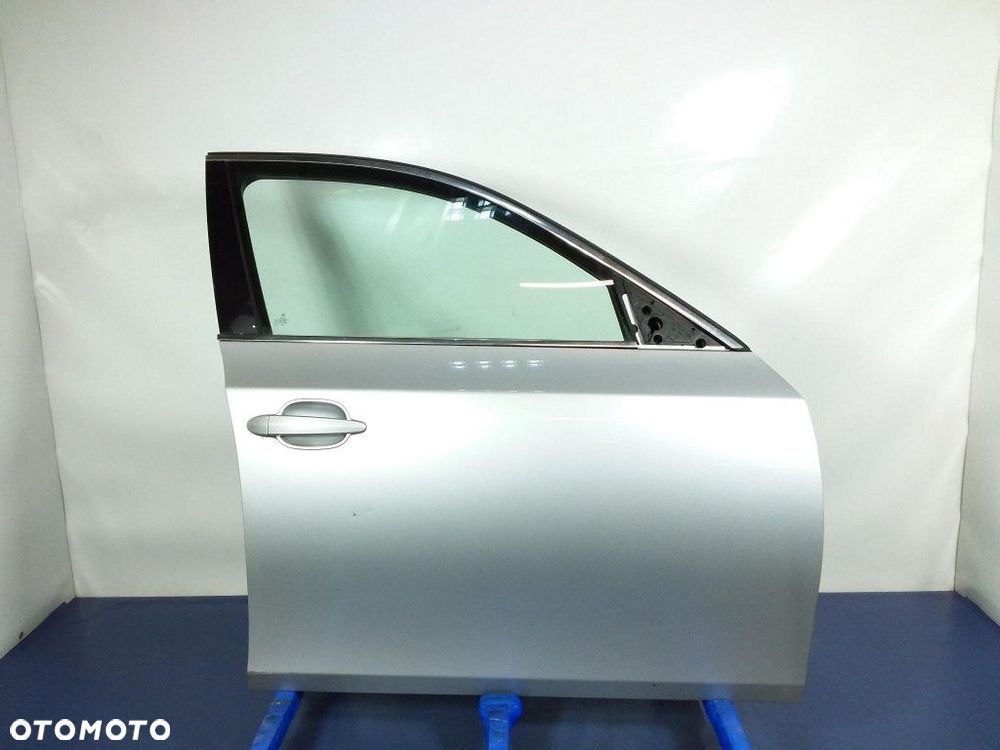 BMW 5 E60 E61 DRZWI PRZÓD PRZEDNIE PRAWE 354 - 1