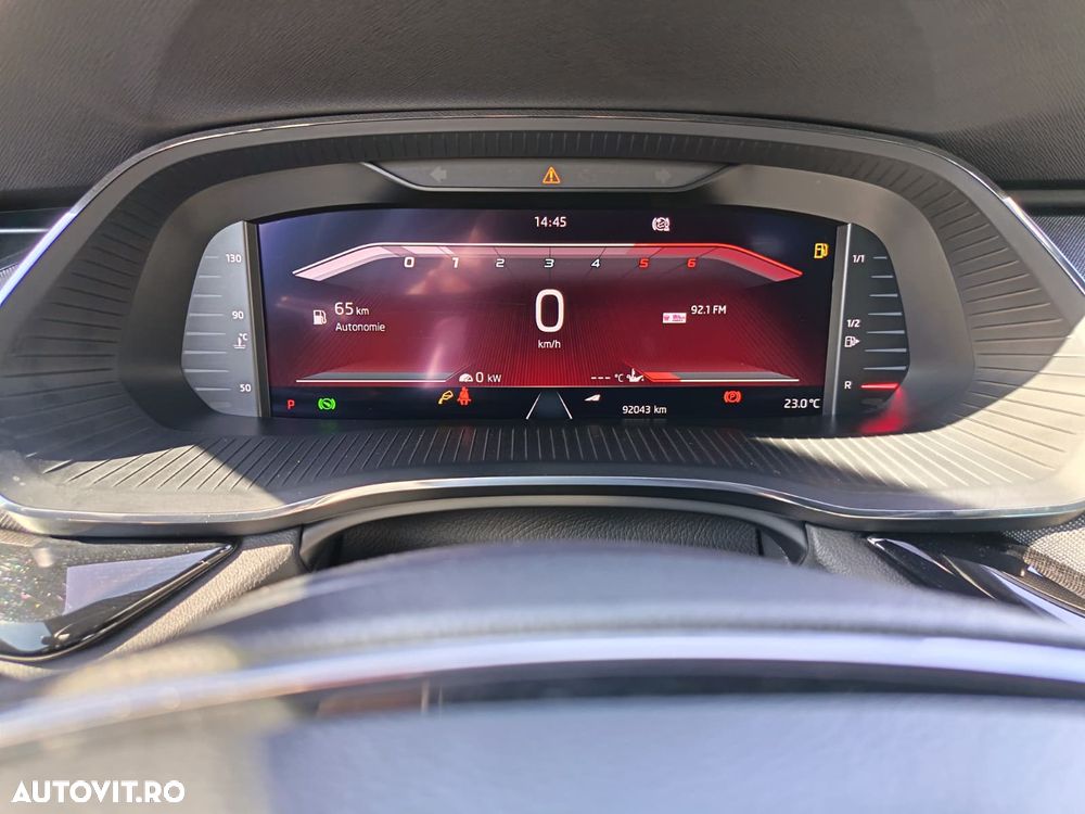 Skoda Octavia 2.0 TDI DSG 4X4 Sportline - 11