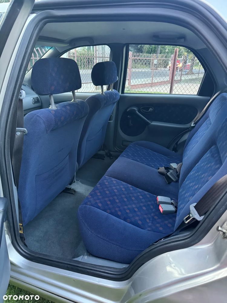 Fiat Siena - 13
