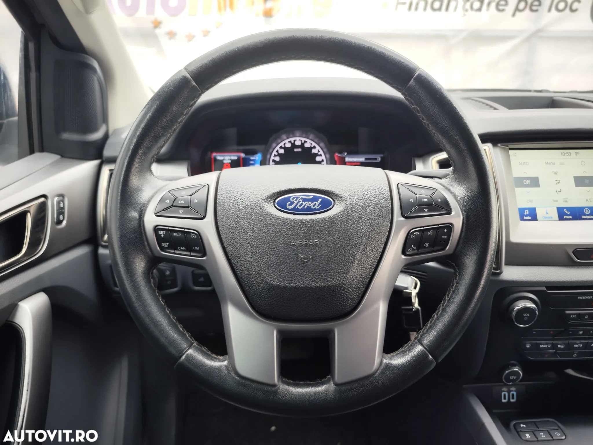 Ford Ranger Pick-Up 3.2 Duratorq 200 CP 4x4 Cabina Dubla Limited Aut. - 24