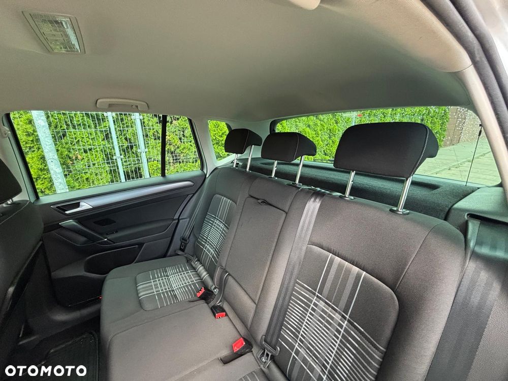 Volkswagen Golf Sportsvan - 16