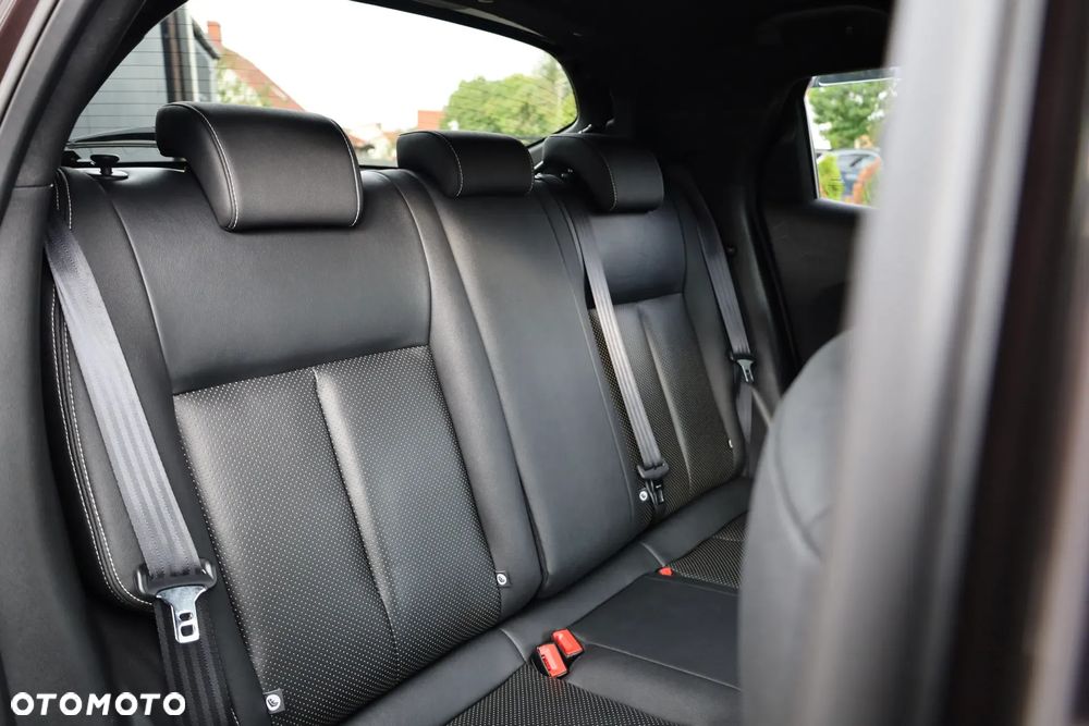 Nissan Juke 1.2 DIG-T Tekna Dark Sound - 30