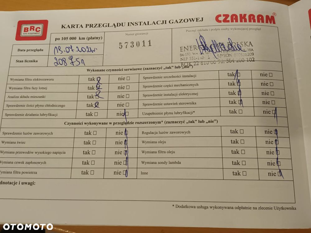 Toyota Auris Hybrid 135 Premium - 25