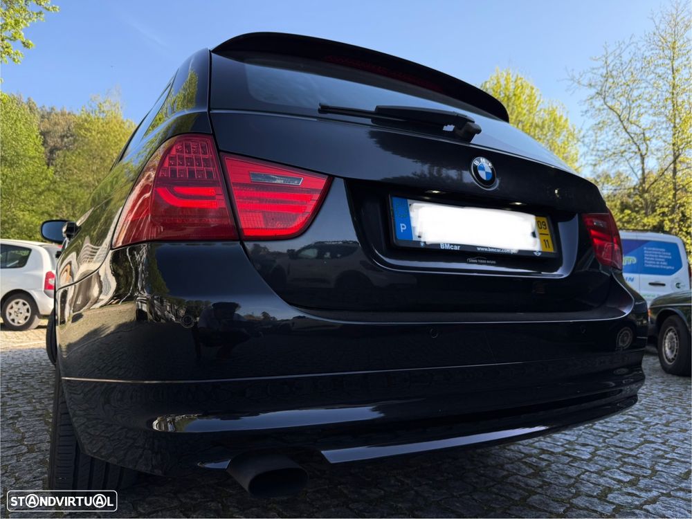 BMW 318 d LifeStyle - 12