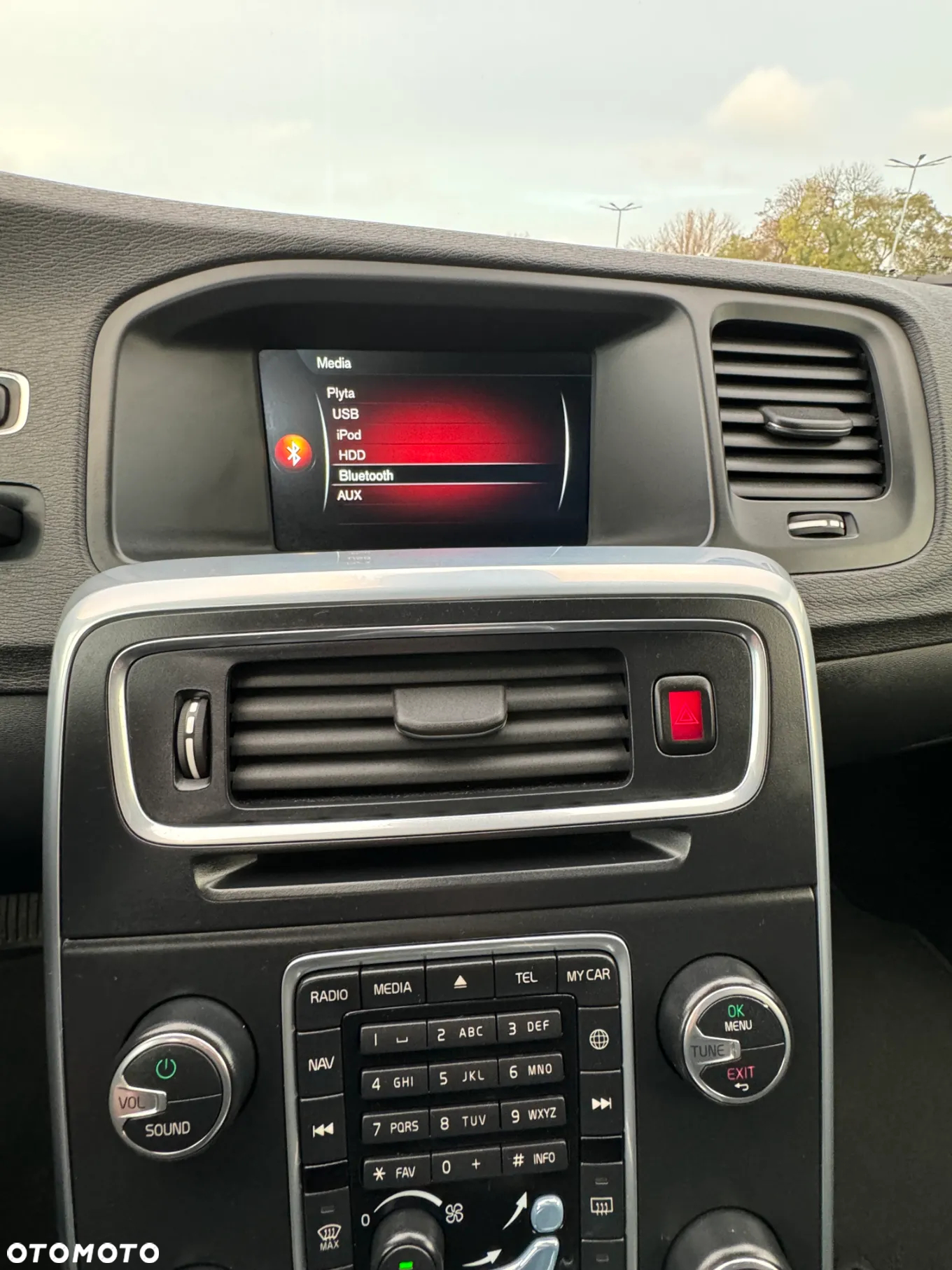 Volvo S60 D4 Drive-E Momentum - 12