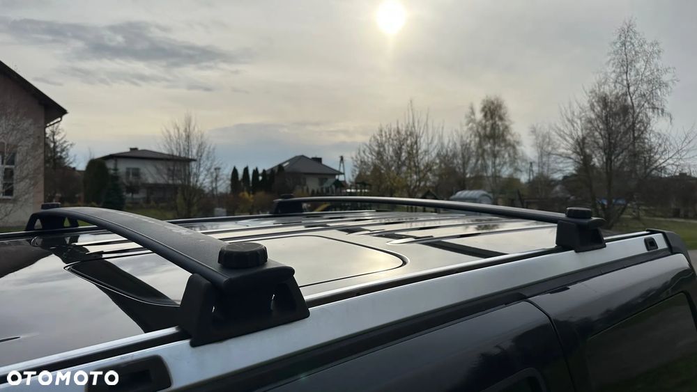 Jeep Commander 3.0 CRD Overland - 31