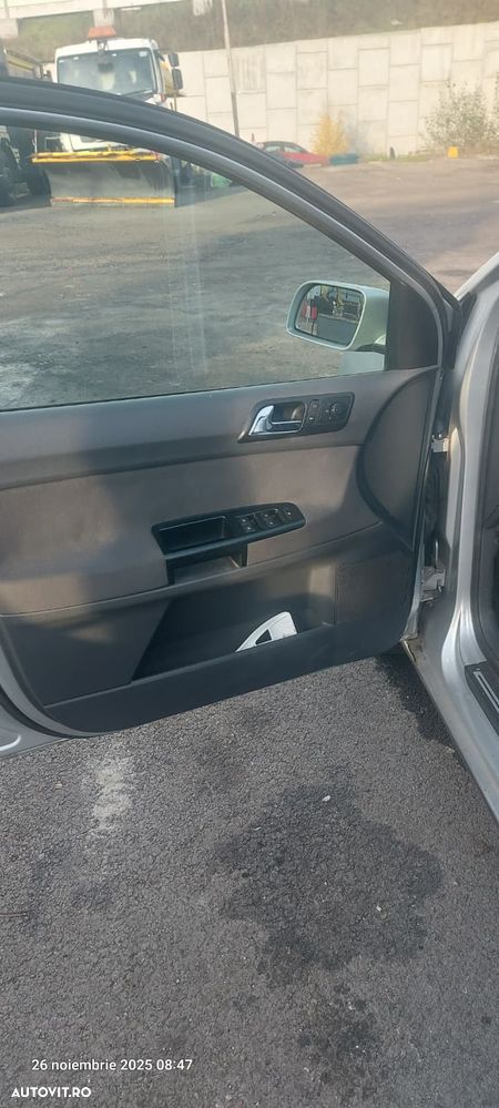 Volkswagen Polo 1.2 Attractive - 7