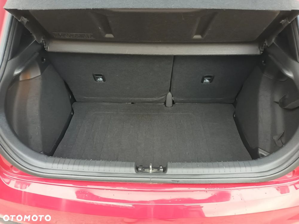 Hyundai i20 1.2 GO - 17