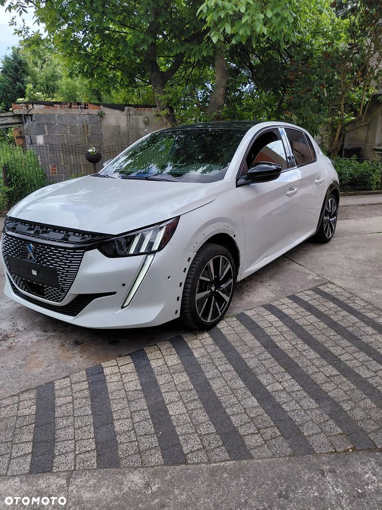 Peugeot 208 PureTech 100 GT - 2