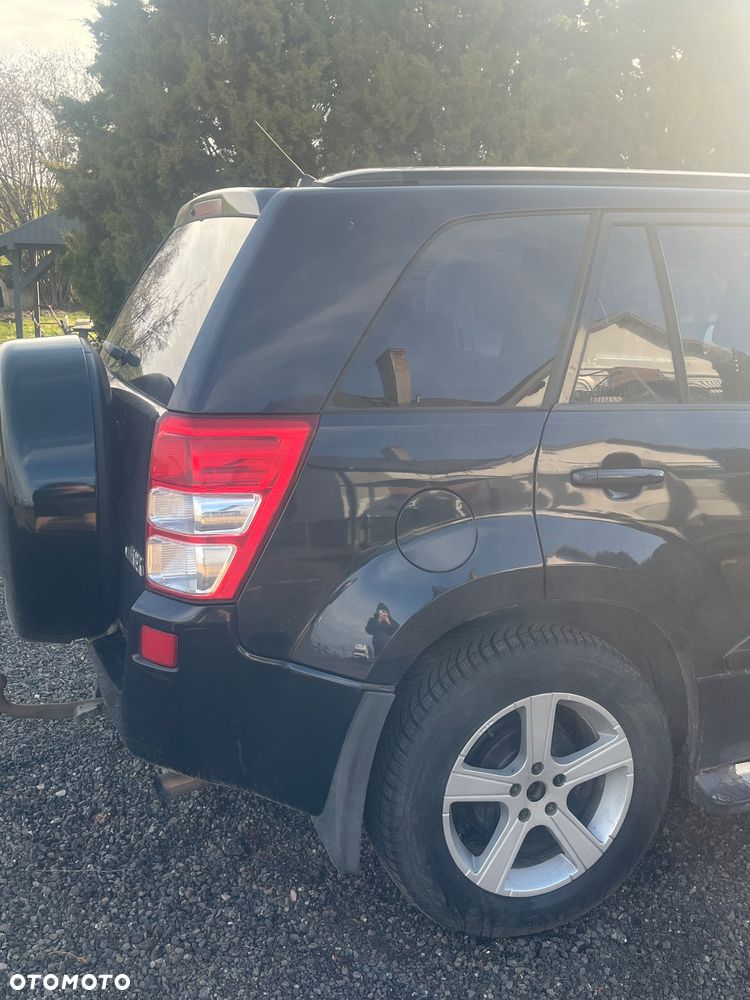 Suzuki Grand Vitara - 3