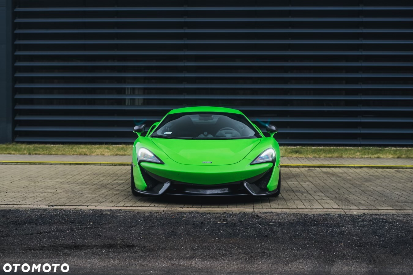 McLaren 570S Coupe - 2
