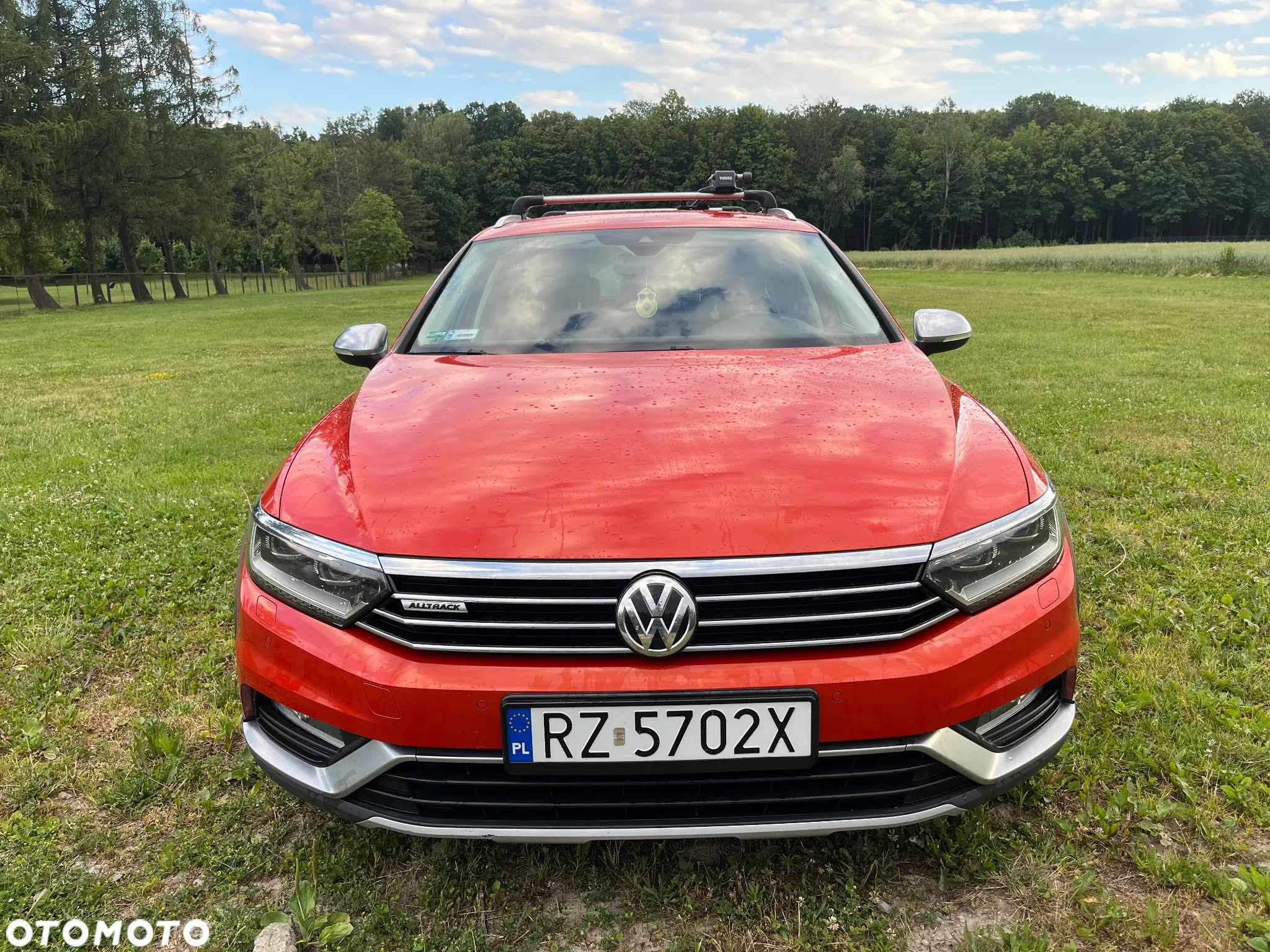Volkswagen Passat - 2