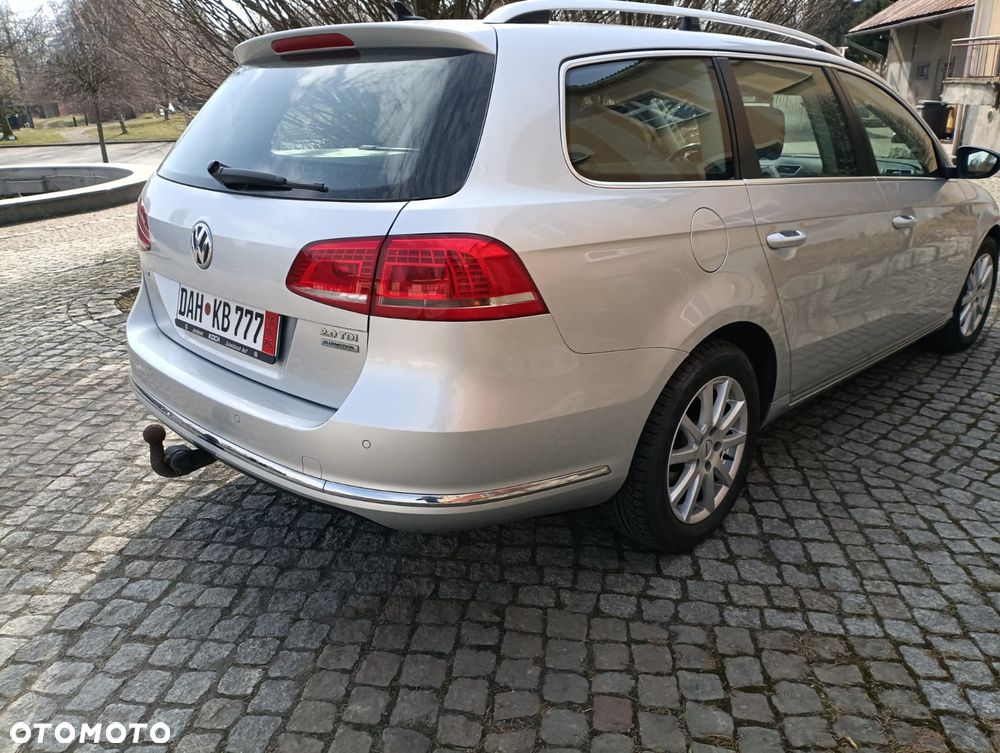 Volkswagen Passat Variant 2.0 Blue TDI DPF Comfortline - 21