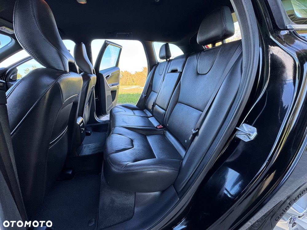 Volvo XC 60 - 26
