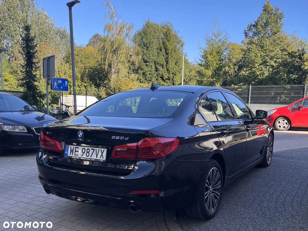 BMW Seria 5 520d xDrive Sport Line sport - 6
