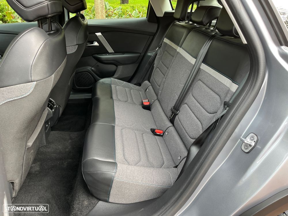 Citroën C4 PureTech 130 Stop&Start EAT8 FEEL PACK - 24