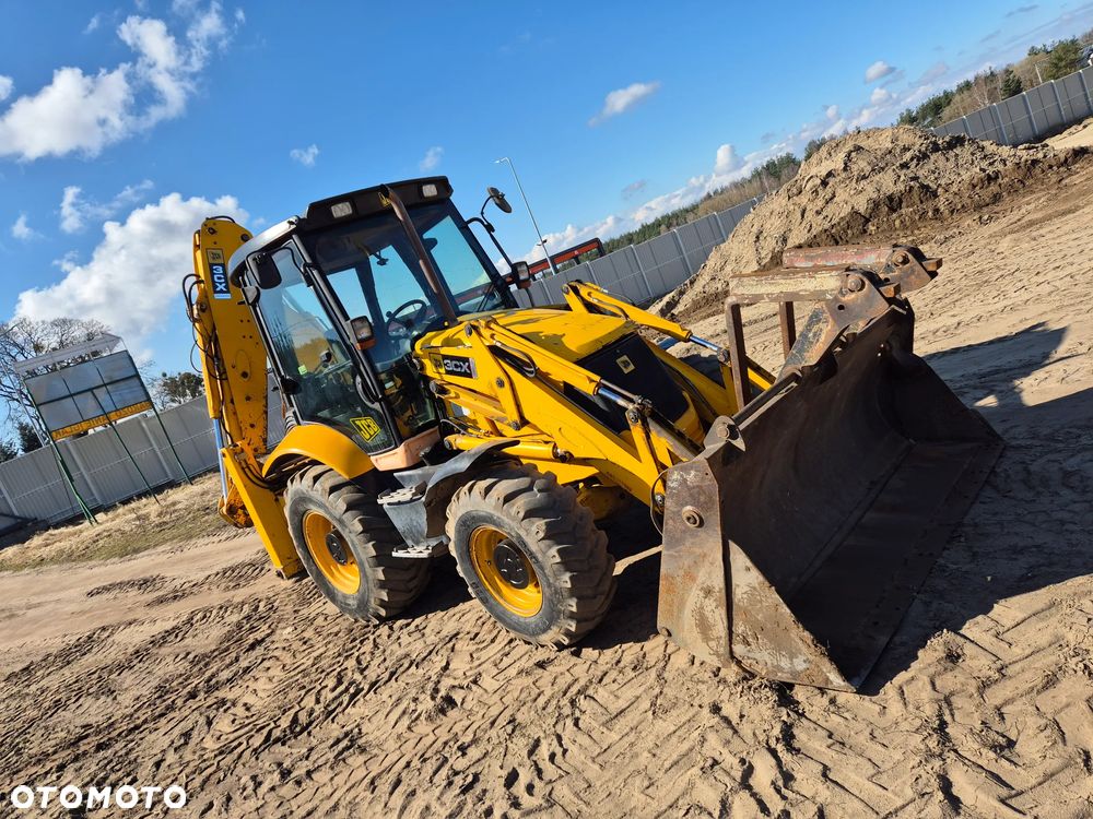 JCB 3CX 4X4 Turbo contractor Rok 2007 - 6