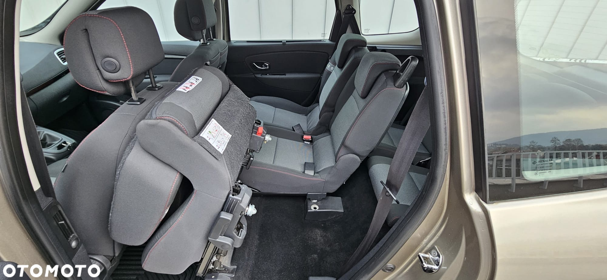 Renault Grand Scenic Gr 1.6 dCi Energy Bose Edition - 12